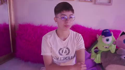 Blue  online show from June 2026 01:34:02 PM