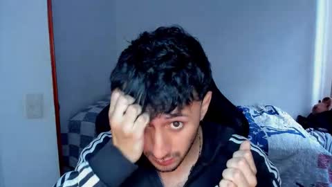 Twitter BreddTommy IG tommy bredd online show from February 2026 07:12:01 PM