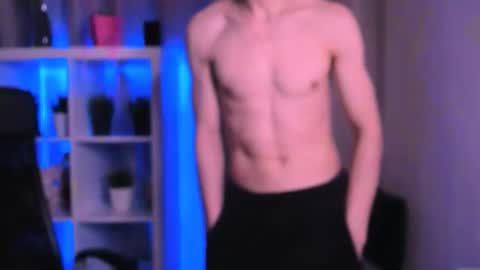 Snapshot of tommy_cabrio chatting on December 2025 03:29:01 PM Tommy online show from December 2025 03:29:01 PM