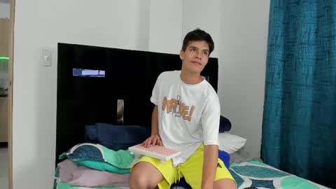   online show from October 2025 08:12:02 AM