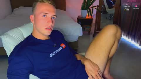 Snapshot of tommy_cumfinger chatting on February 2026 05:51:01 AM Tommy online show from February 2026 05:51:01 AM