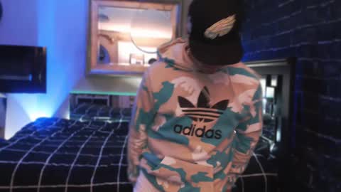 Tommy online show from October 2025 06:36:01 AM