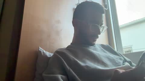 TOMMYDESIREX online show from May 2026 06:37:02 PM