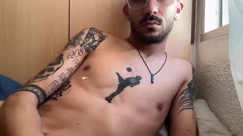 TOMMYDESIREX online show from May 2026 12:44:02 PM