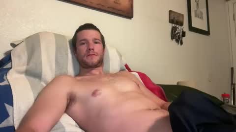 Snapshot of tommygunzsolo chatting on November 2025 04:51:01 PM tommygunzsolo online show from November 2025 04:51:01 PM