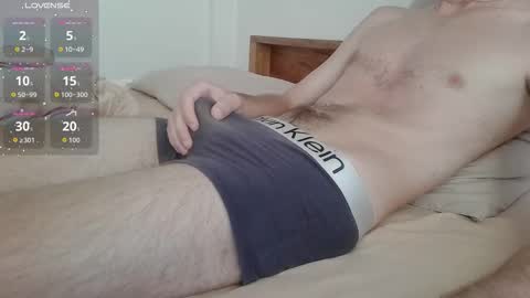 Snapshot of tommyshe1by chatting on February 2026 02:20:02 AM tommyshe1by online show from February 2026 02:20:02 AM