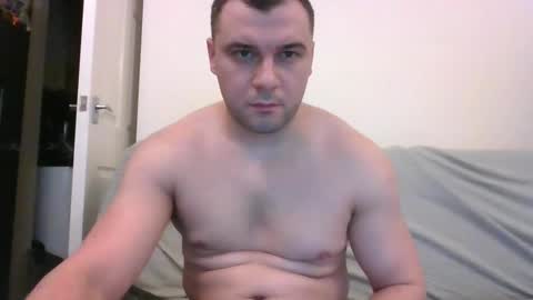 tommyy19901 online show from March 2025 09:08:02 PM