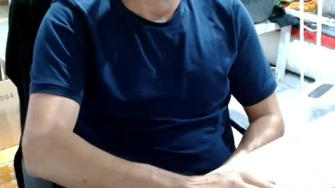 Tom online show from June 2026 09:19:02 PM