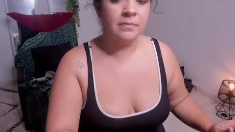 lady blue online show from September 2025 10:24:02 PM