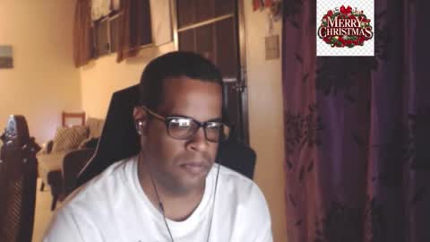 Snapshot of toni2814 chatting on December 2025 02:17:02 AM Antonio online show from December 2025 02:17:02 AM