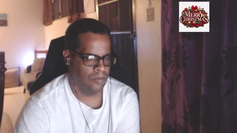 Snapshot of toni2814 chatting on December 2025 02:42:01 AM Antonio online show from December 2025 02:42:01 AM