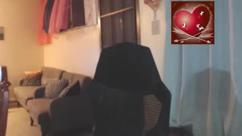 Snapshot of toni2814 chatting on February 2026 02:08:02 AM Antonio online show from February 2026 02:08:02 AM