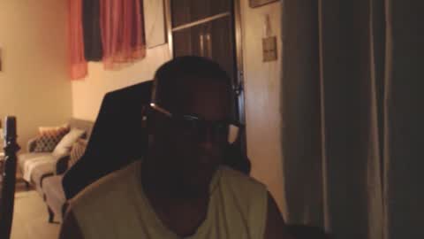 Snapshot of toni2814 chatting on February 2026 02:31:02 AM Antonio online show from February 2026 02:31:02 AM