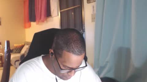 Snapshot of toni2814 chatting on February 2026 02:21:01 AM Antonio online show from February 2026 02:21:01 AM