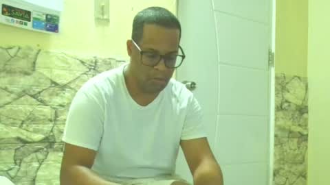 Antonio online show from May 2026 12:48:01 PM