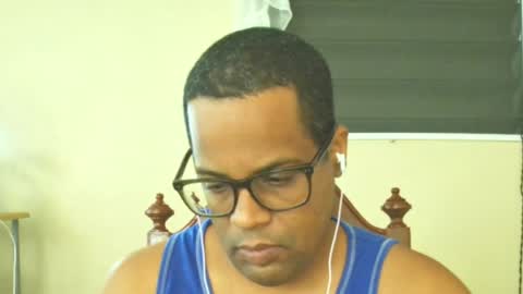 Antonio online show from May 2026 12:25:02 PM