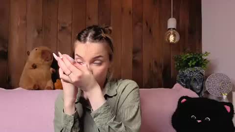 Melissa online show from June 2026 08:21:01 PM