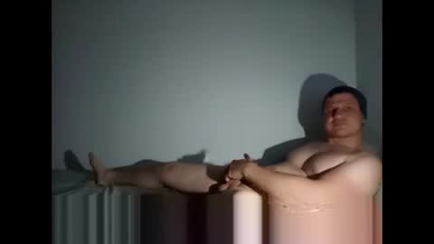 tonny54880 online show from April 2026 06:56:01 PM