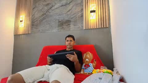 Snapshot of tony_fisher chatting on February 2026 04:35:01 AM tony_fisher online show from February 2026 04:35:01 AM