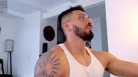 tony muscle1 online show from November 2025 08:52:01 PM