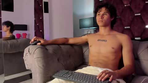 Snapshot of tonybenedetti chatting on January 2026 08:14:02 PM Tony Benedetti online show from January 2026 08:14:02 PM