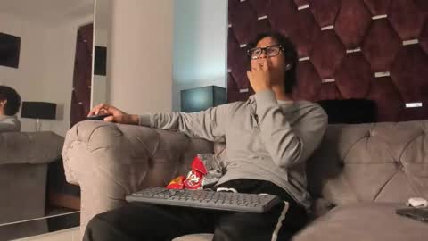 Snapshot of tonybenedetti chatting on February 2026 08:51:02 PM Tony Benedetti online show from February 2026 08:51:02 PM