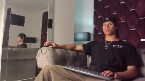 Snapshot of tonybenedetti chatting on February 2026 07:39:02 PM Tony Benedetti online show from February 2026 07:39:02 PM