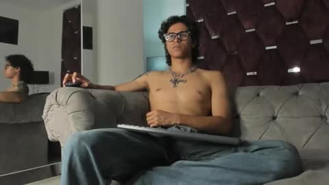 Snapshot of tonybenedetti chatting on February 2026 08:13:01 PM Tony Benedetti online show from February 2026 08:13:01 PM