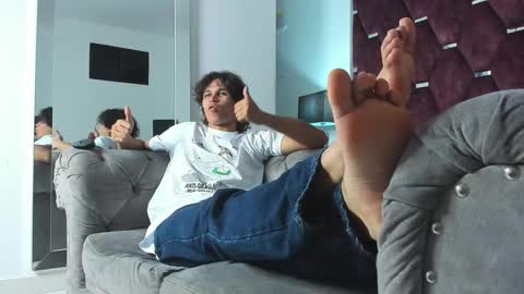 Snapshot of tonybenedetti chatting on February 2026 09:01:01 PM Tony Benedetti online show from February 2026 09:01:01 PM