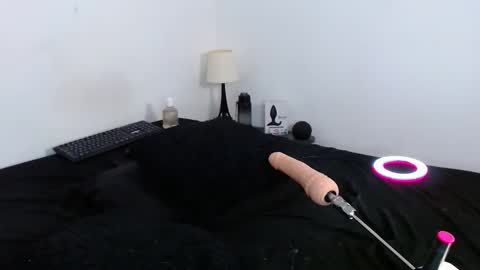 Tony online show from December 2025 11:44:01 PM