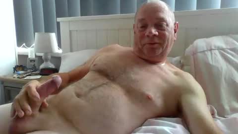 tonygib1962 online show from August 2026 09:19:02 AM