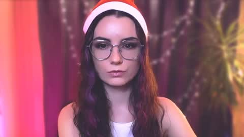 Snapshot of too_beautiful chatting on January 2025 06:49:01 PM Elizabeth online show from January 2025 06:49:01 PM