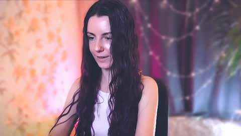 Snapshot of too_beautiful chatting on January 2025 10:45:01 PM Elizabeth online show from January 2025 10:45:01 PM