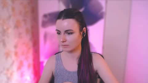 Snapshot of too_beautiful chatting on February 2025 11:30:02 AM Elizabeth online show from February 2025 11:30:02 AM