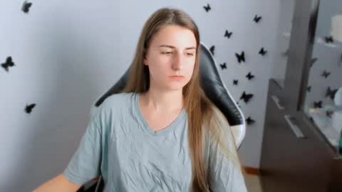 Snapshot of tooboringgirl chatting on September 2025 06:40:01 PM Alisson online show from September 2025 06:40:01 PM