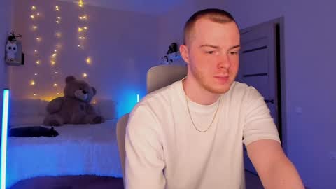 toohornyserj online show from December 2024 11:34:02 PM