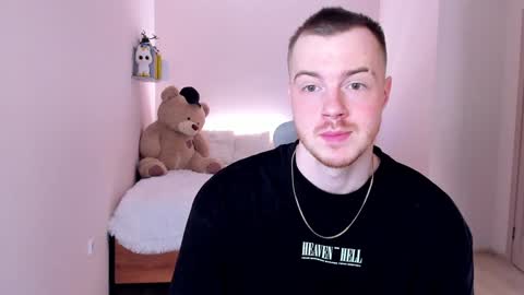 toohornyserj online show from January 2025 12:12:01 AM