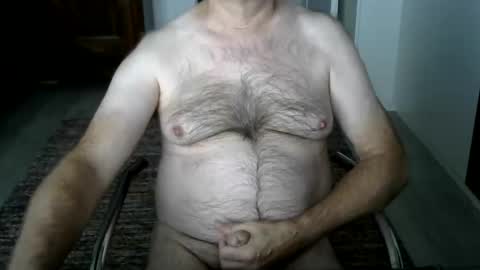 Snapshot of tooohard chatting on September 2025 01:03:01 PM Alex online show from September 2025 01:03:01 PM