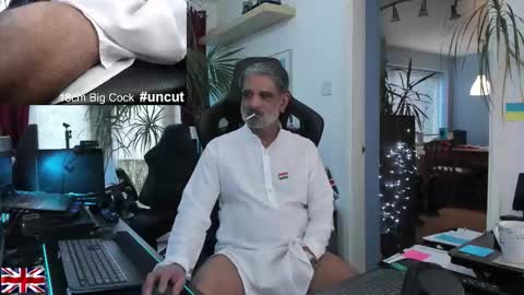 topalphaboss online show from December 2025 02:36:02 PM