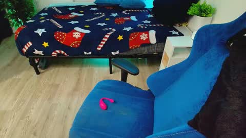 topcranberry online show from February 2026 04:24:01 AM