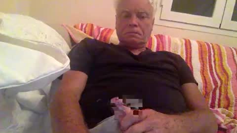 Snapshot of topsurgeon2025 chatting on October 2025 08:53:02 PM topsurgeon2025 online show from October 2025 08:53:02 PM