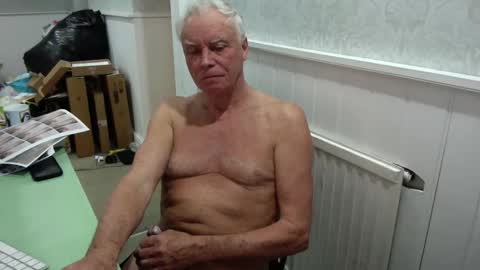 Snapshot of topsurgeon2025 chatting on April 2026 11:50:01 PM topsurgeon2025 online show from April 2026 11:50:01 PM