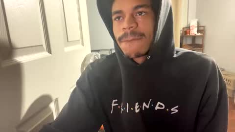 Snapshot of toptierdrippa chatting on January 2026 12:25:01 AM TopTierDrippa online show from January 2026 12:25:01 AM