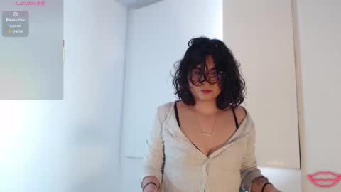 tori_just online show from November 2025 02:57:02 PM