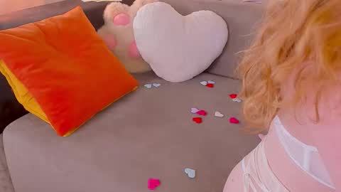 Tori online show from February 2026 09:05:01 AM