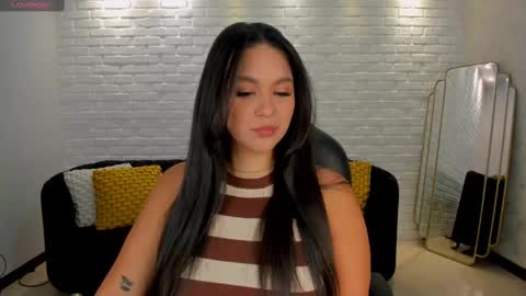 Tori Cross online show from March 2025 12:22:01 PM