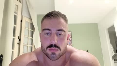 toro_arrapato online show from January 2026 10:59:02 PM