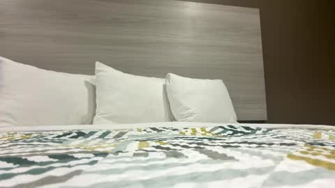 toronto5656 online show from April 2026 02:09:02 AM