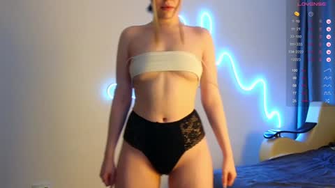 Toshi online show from December 2024 01:11:02 PM