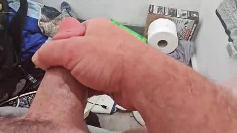 tossmysalad20 online show from April 2026 12:47:02 PM